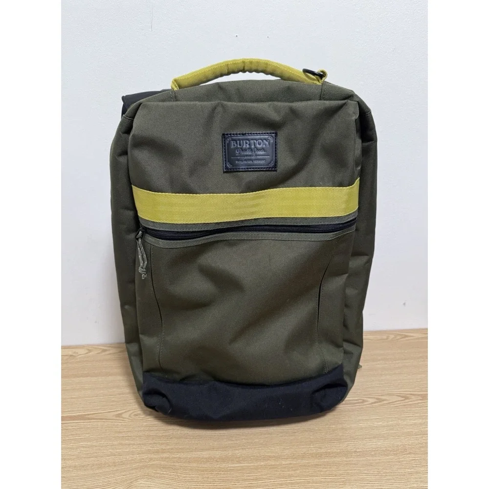 Burton Carry On Upright Rolling Luggage 22